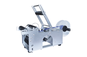 普通型手壓圓瓶貼標(biāo)機(jī)