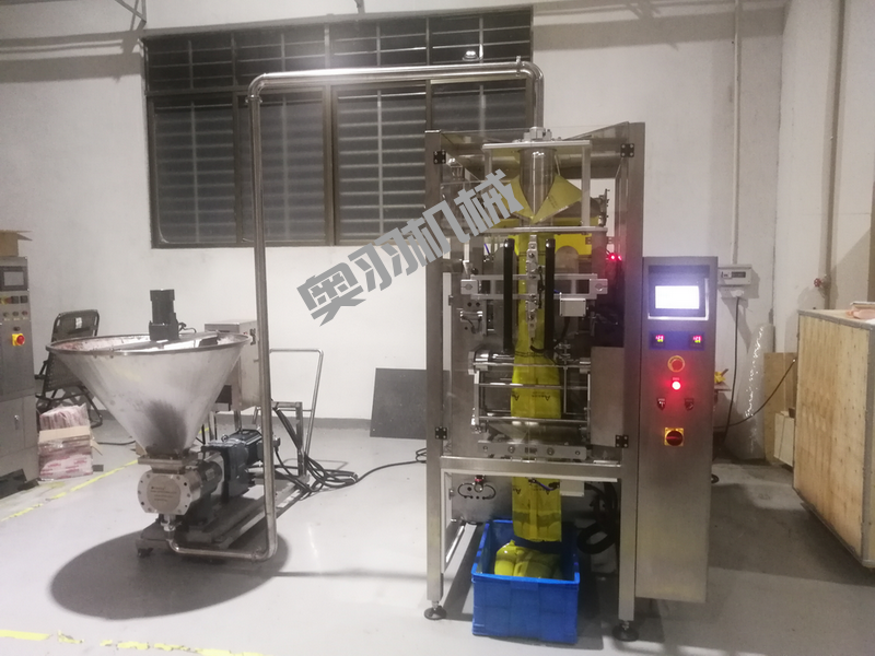 石家莊全自動醬料真空包裝機_立式包裝機系列_第1張_石家莊奧羽自動化設(shè)備有限公司 石家莊全自動醬料真空包裝機_http://lntfjy.com_立式包裝機系列_第1張